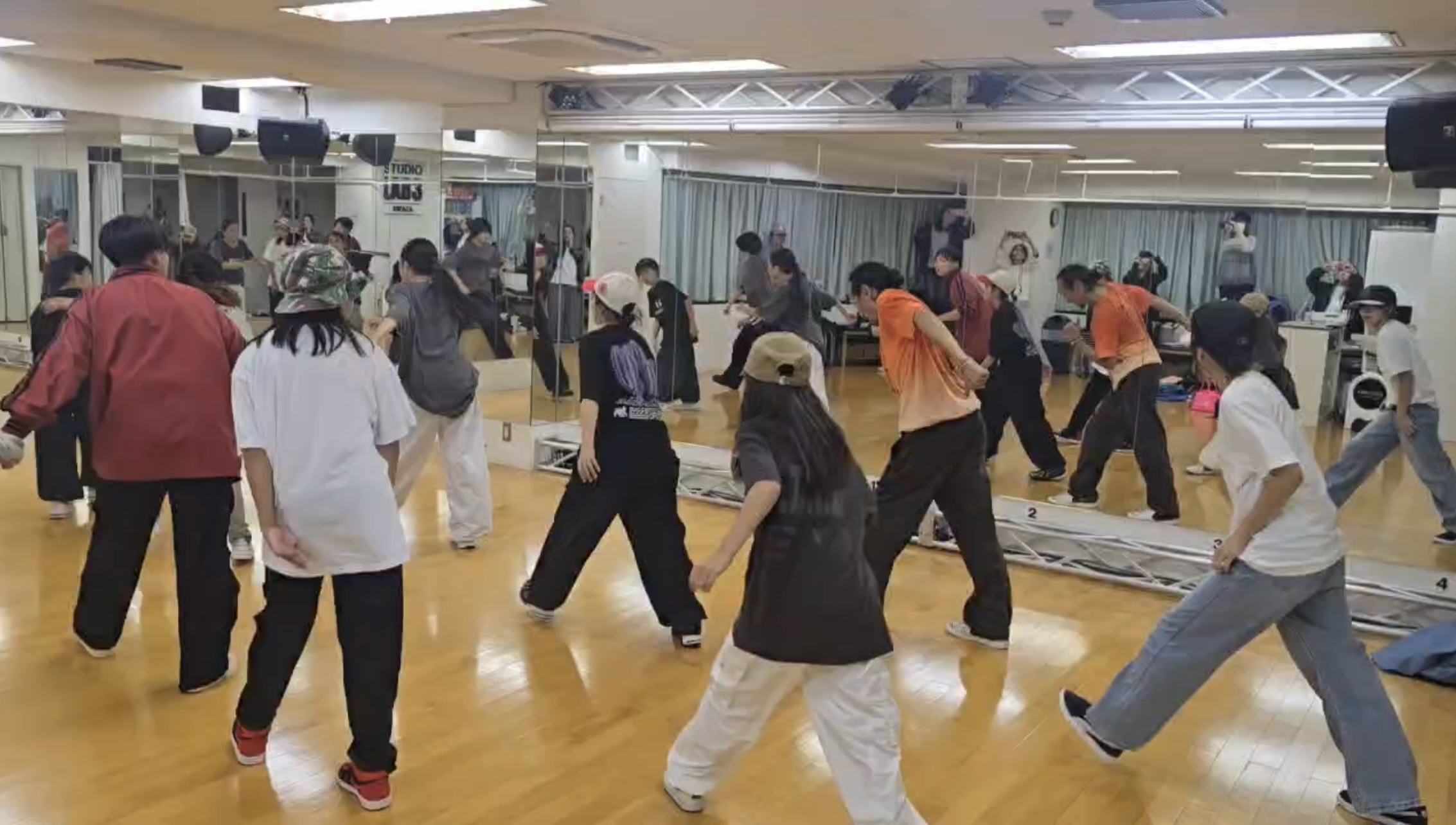獅子会の群舞レッスン